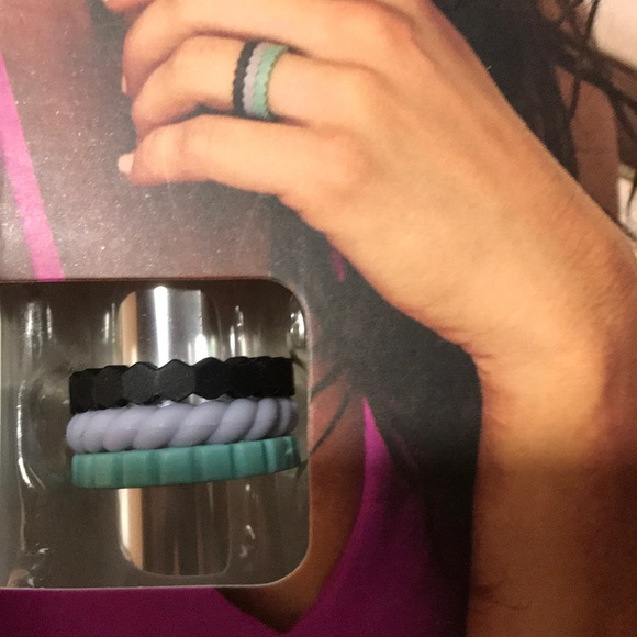 qalo Jewelry Qalo Ring Stackable New Poshmark